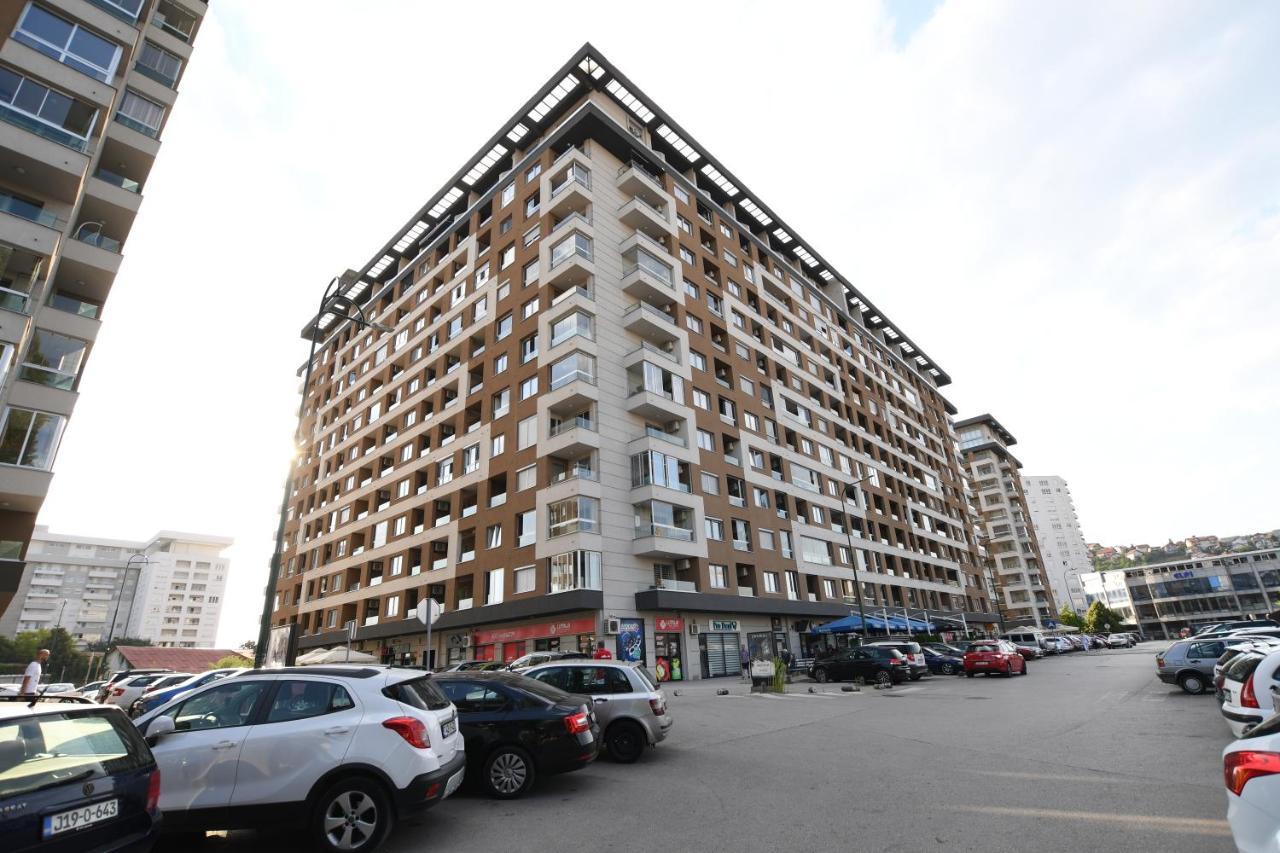 Sky Way Studio Apartment Sarajevo Exterior photo